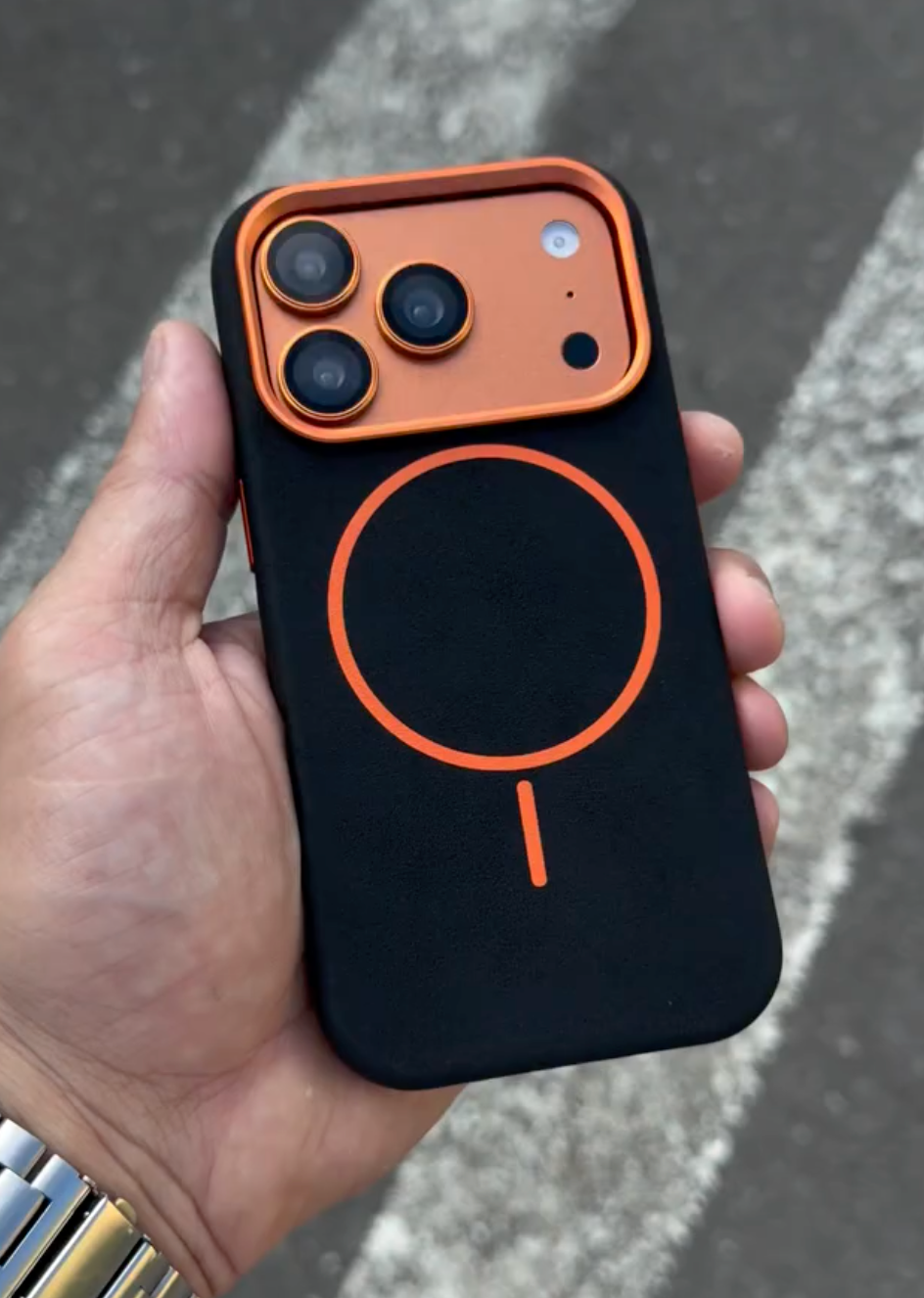 LEATHER MAGSAFE CASE FOR IPHONE